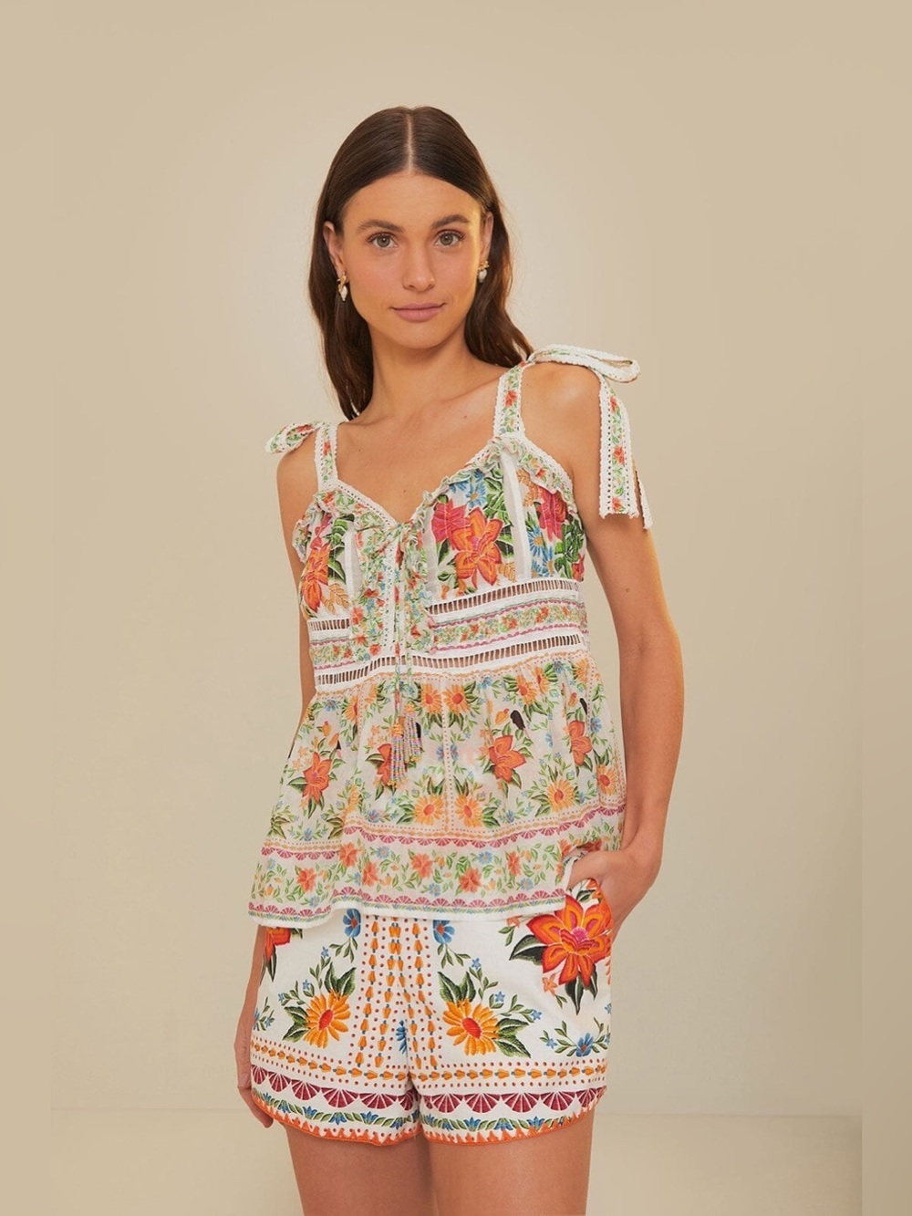 FARM Rio Off White Bloom Garden Sleeveless Blouse size medium - Picture 4 of 9